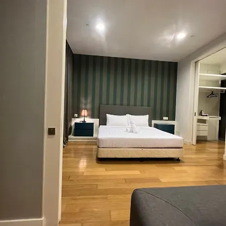 Platinum Klcc Pool View Apartment Kuala Lumpur Exterior photo