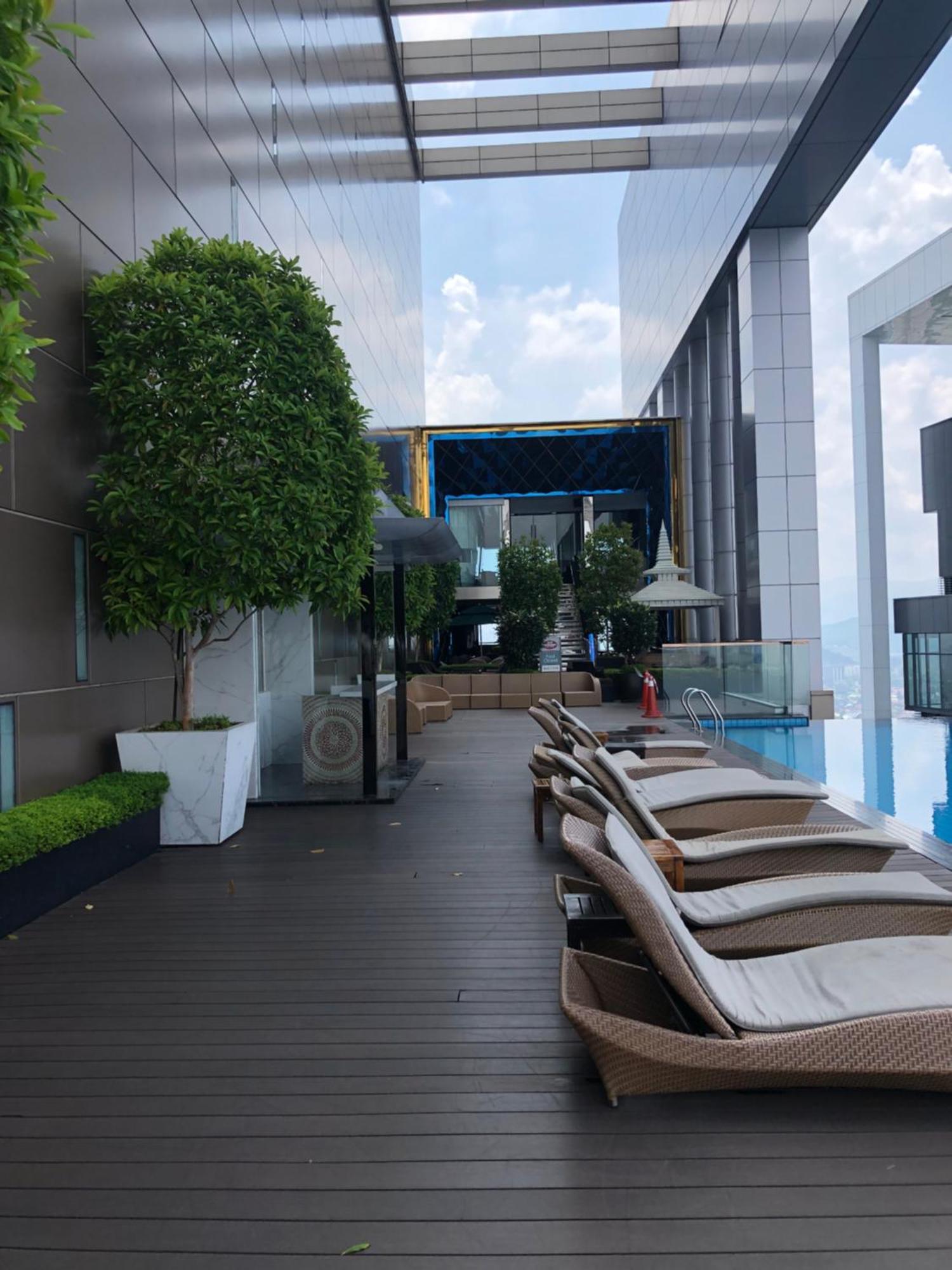 Platinum Klcc Pool View Apartment Kuala Lumpur