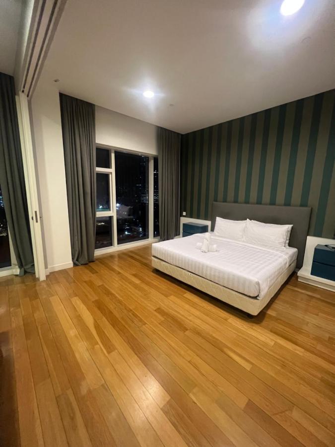 Apartment Platinum Klcc Pool View