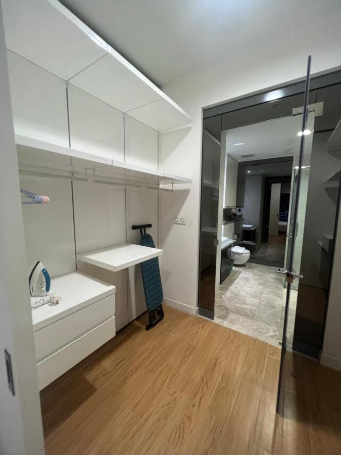 Platinum Klcc Pool View Apartment Kuala Lumpur