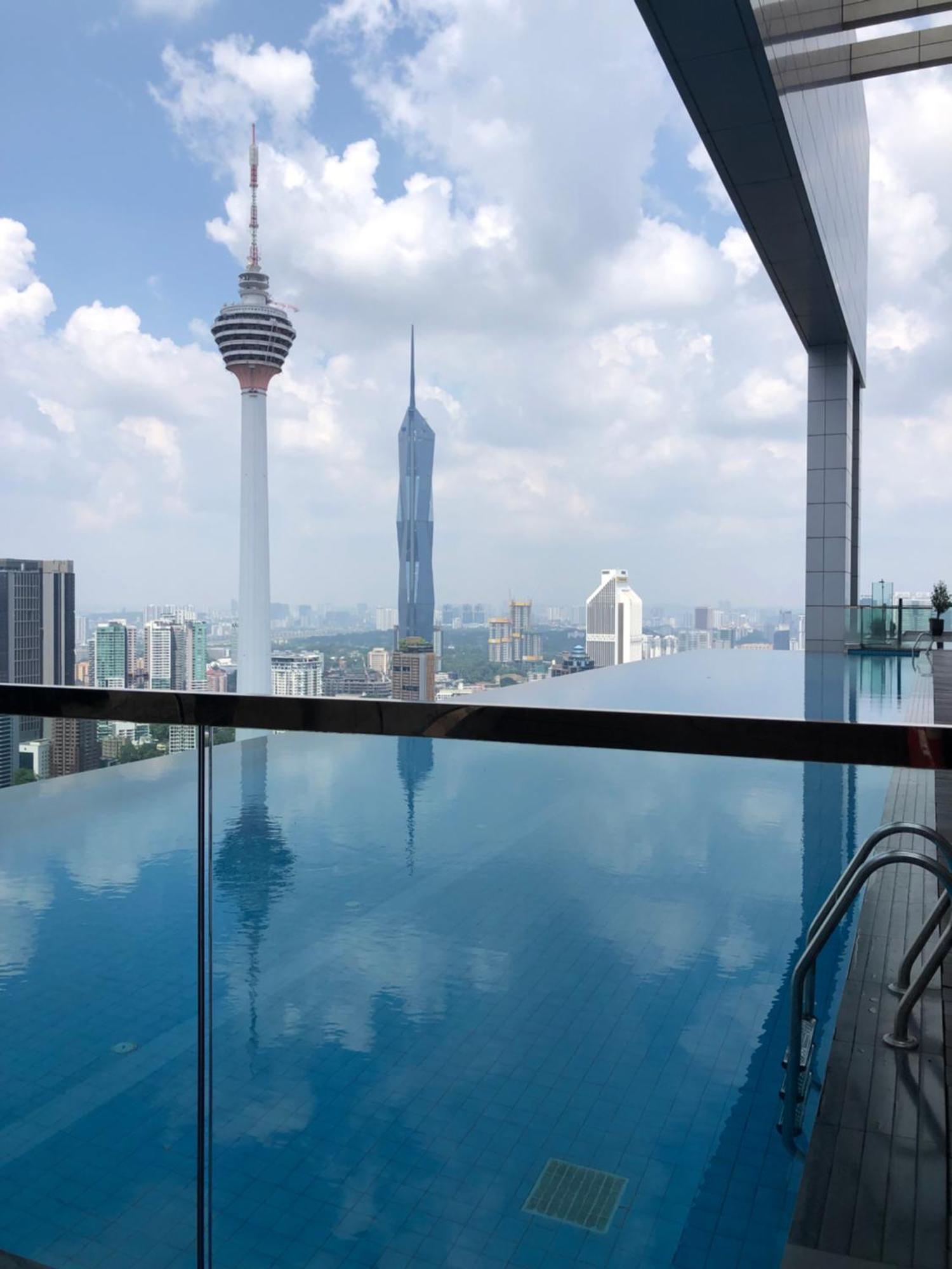 Platinum Klcc Pool View Apartment Kuala Lumpur