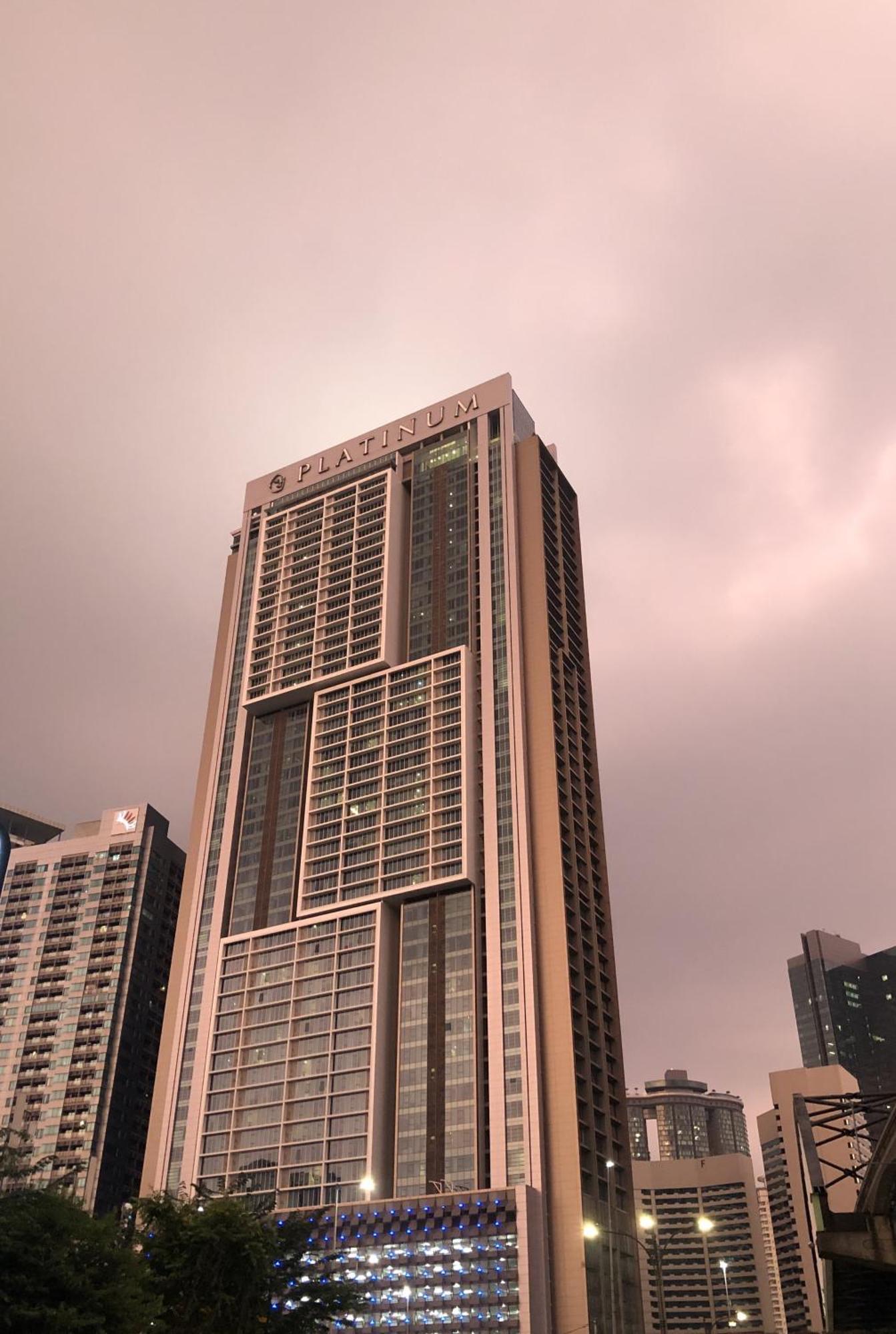 Platinum Klcc Pool View